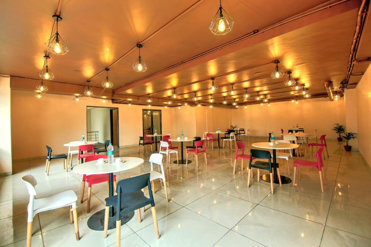 Artisan Rooms New Delhi Exterior photo